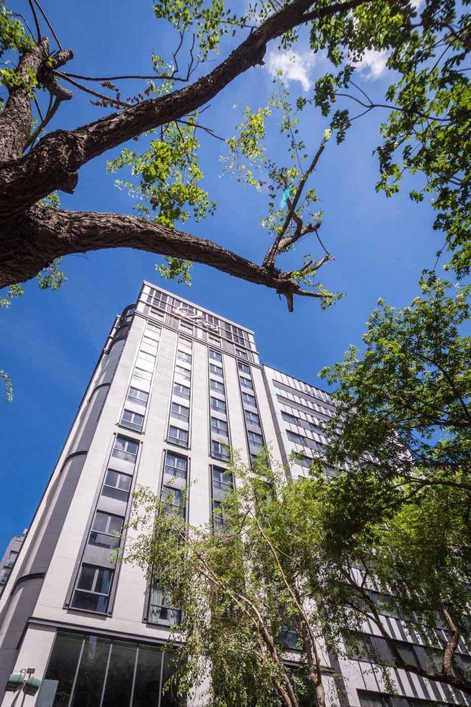 Park Lees Hotel Καοσιούνγκ Εξωτερικό φωτογραφία The main building of the University of East London
